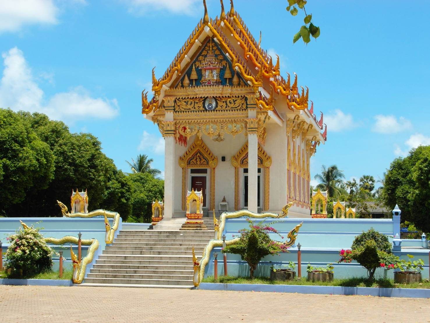 Kunaram Temple Koh Samui 1 Wat Khunaram Koh Samui – The Mummified Monk Luang Pho Daeng