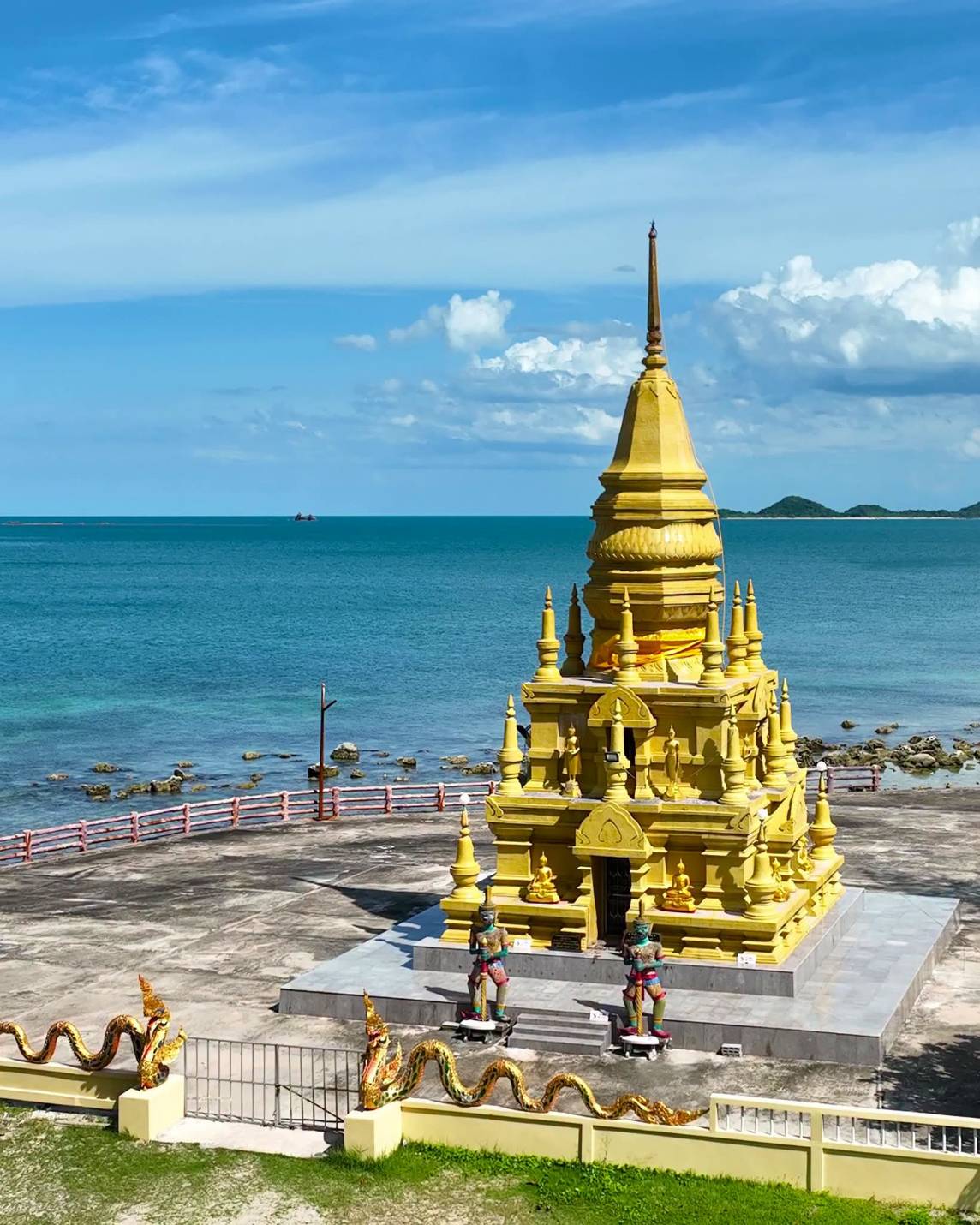 Laem Sor Pagoda Koh Samui – A Historic Buddhist Landmark by the Sea