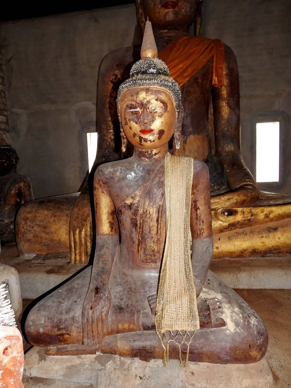 Wat Samret Koh Saamui - historic Buddha image hall